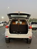 تويوتا فورتونر 2.4L DIESEL AUTOMATIC TRANSMISSION ( FOR RE-EXPORT ONLY )