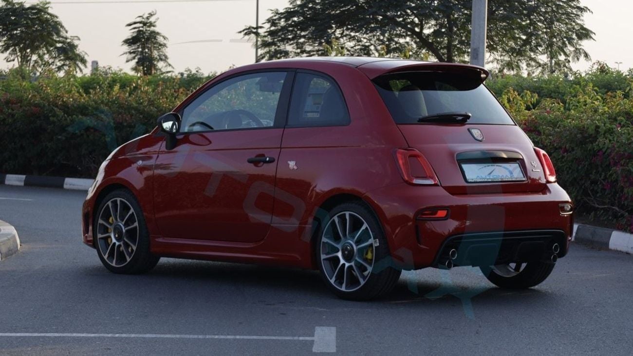 Abarth 695 (For Export , НА ЭКСПОРТ)TURISMO 1.4 TURBOCHARGED 2024 GCC Без пробега