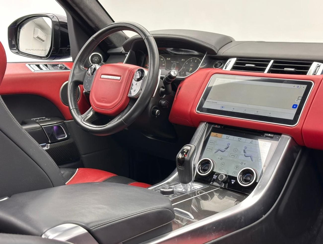 لاند روفر رينج روفر سبورت 2017 Range Rover Sport SVR, Full Service History, Excellent Condition, GCC