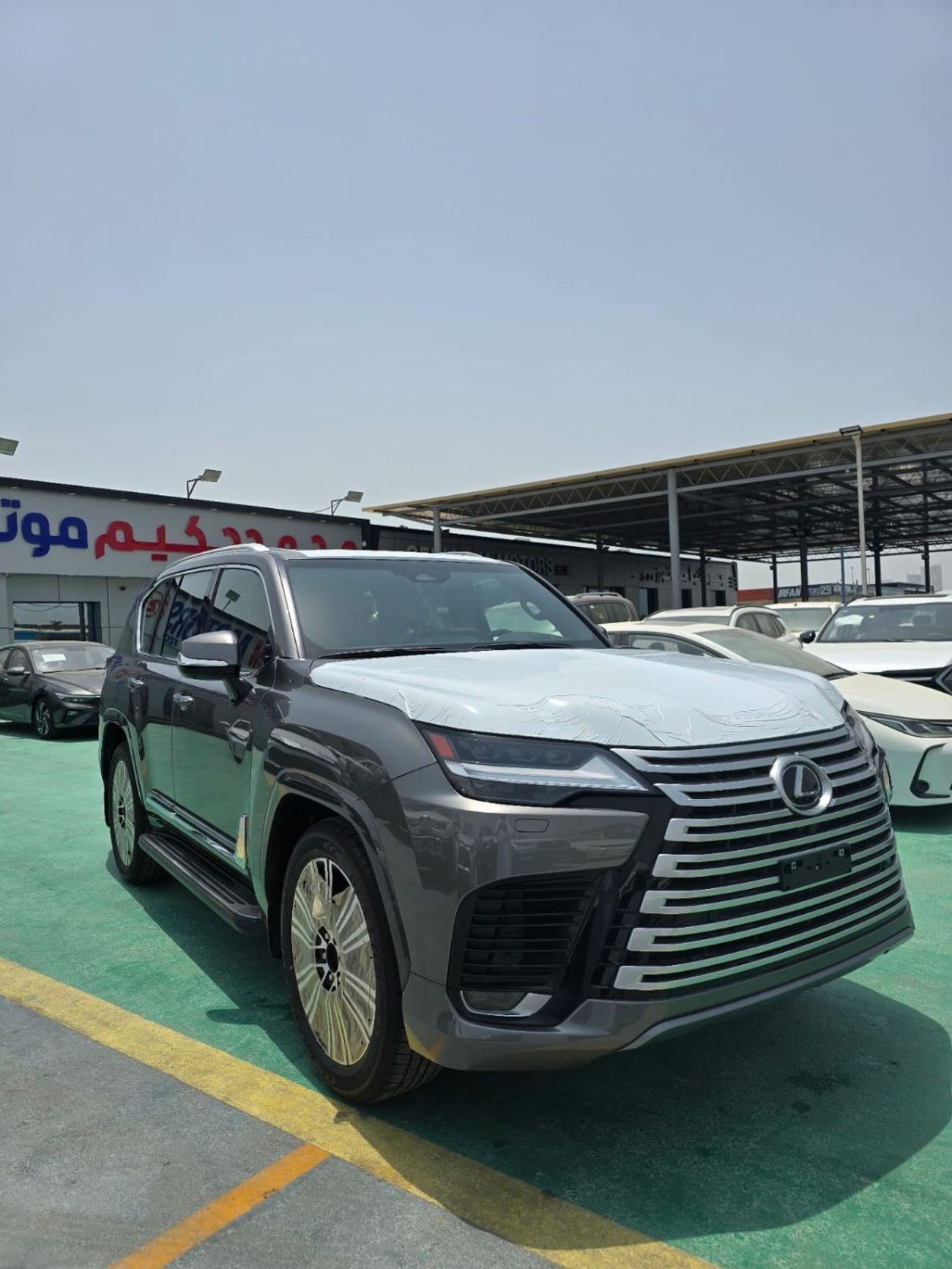 Lexus LX 600 Signature 3.5L ( CYL)