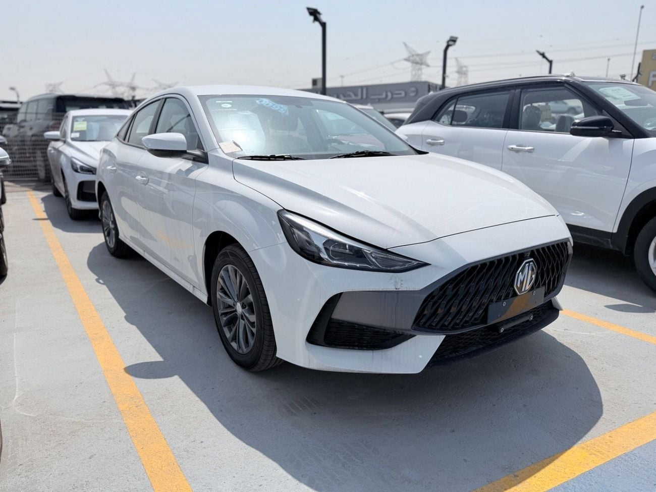 MG 5 MG 5 1.5L – A modern and fuel-efficient saloon