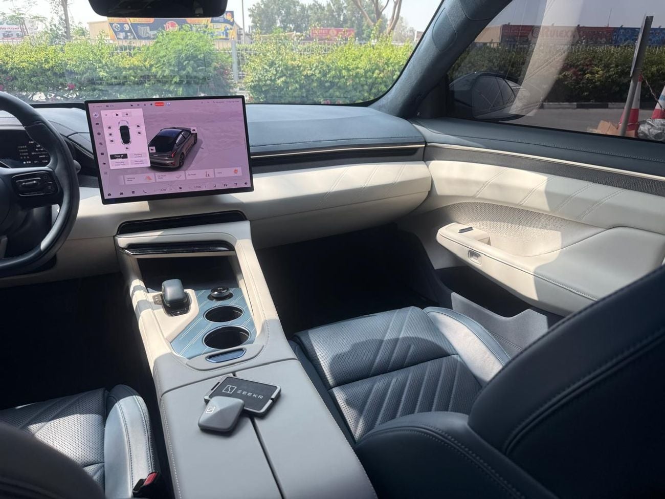 Zeekr 001 NEW ARRIVAL ZEEKR 001 2024 TOP OF RANGE UNDER WARRANTY