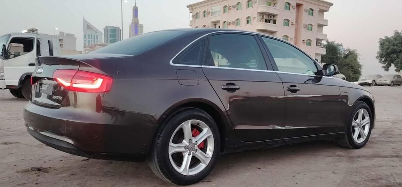 Audi A4 TFSI S-Line 2.0L