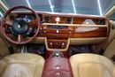 رولز رويس فانتوم Original Brushed Steel Bonnet, Starlight Headliner, GCC Specs!!