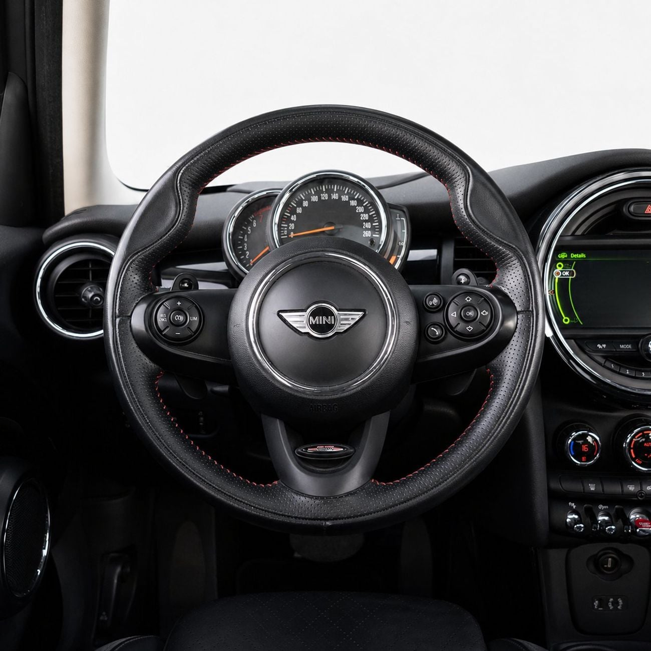 Mini Cooper S STANDARD AED 1,089 P.M • 0% Downpayment • MINI Cooper S • 1 Year Warranty