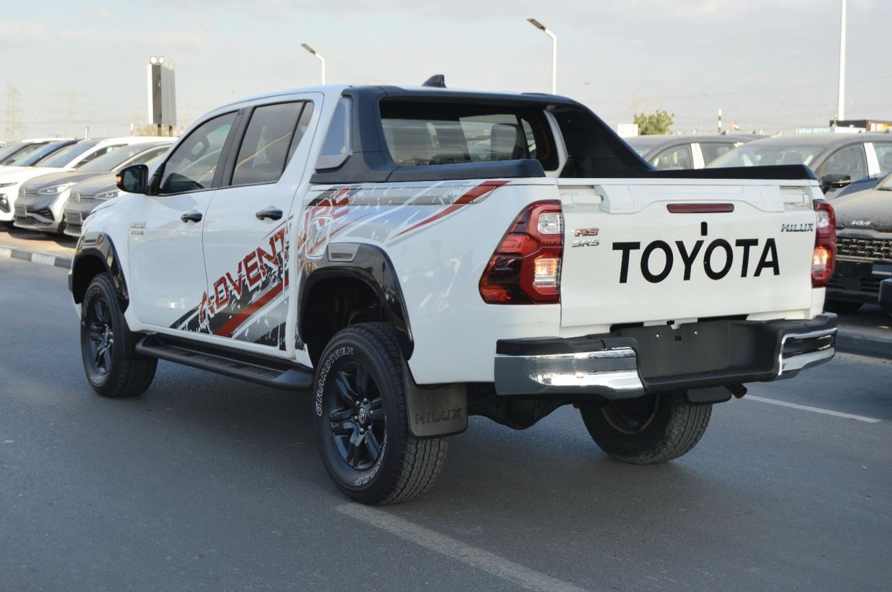 تويوتا هيلوكس Double Cabin  Right Hand Drive Model: *2023* Engine: 2.8L/ V4