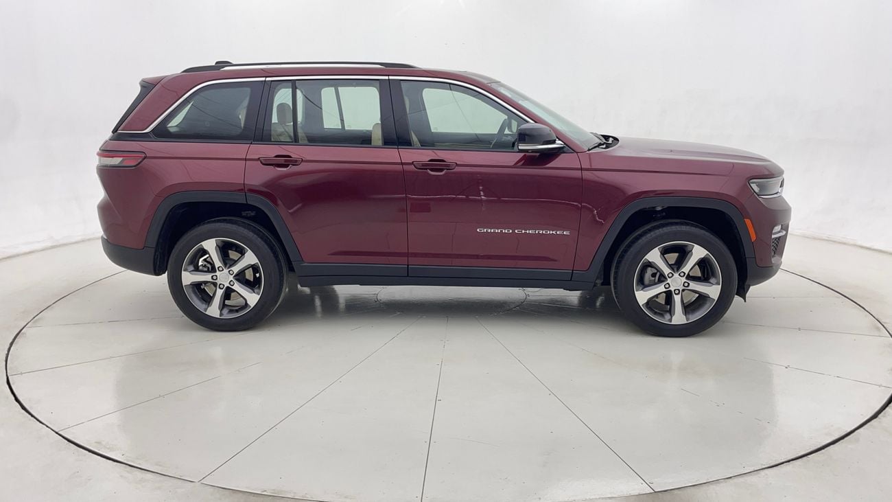 جيب جراند شيروكي 2023 LIMITED+ | AED 2141/Month | 0 DP | 30 Day Return | Warranty | Service History