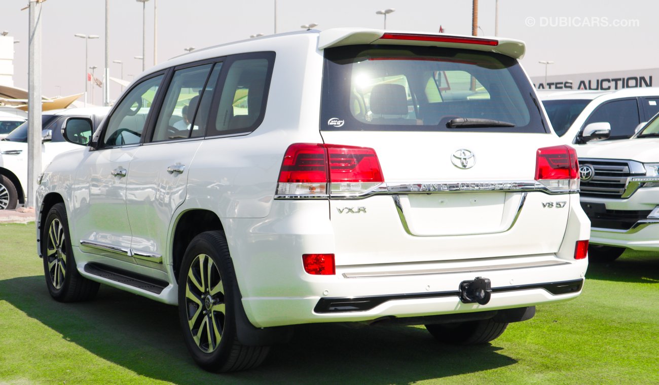 Toyota Land Cruiser VXR