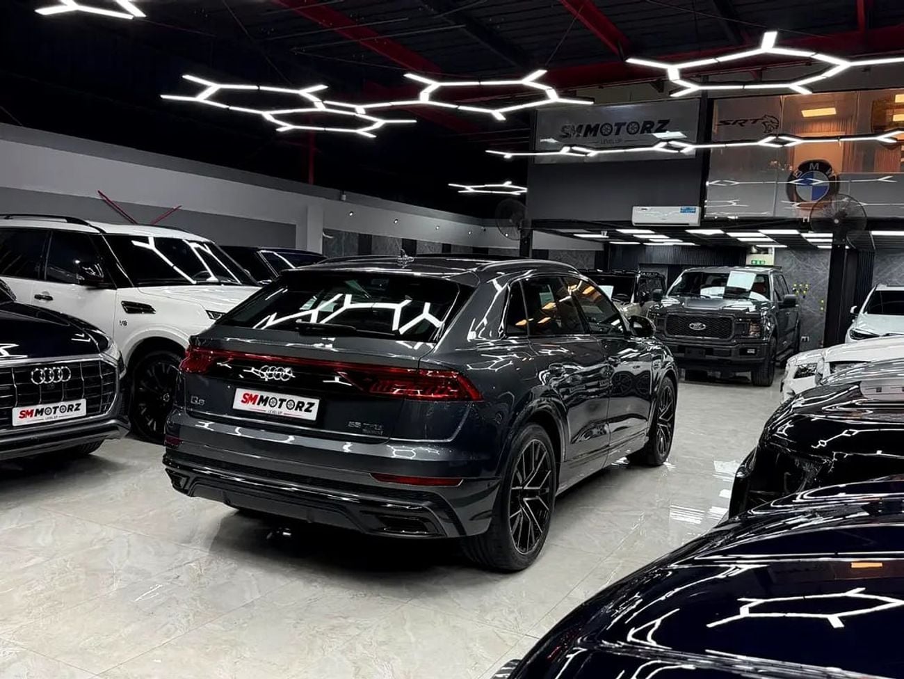 Audi Q8 55 TFSI S-LINE LUXURY