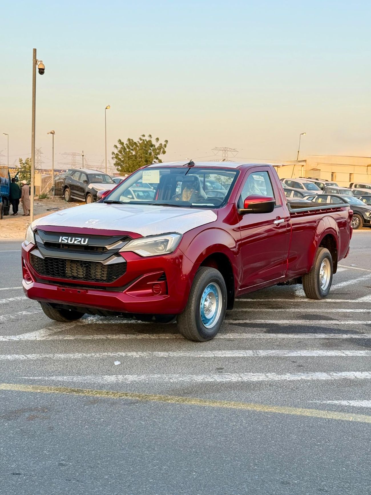 Isuzu DMax ISUZZ -D-MAX - SiNGLE CAB - 4x2 - 1.9L - DiESEL - 2026 - RED