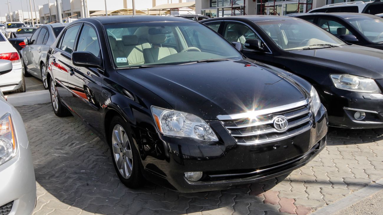 Used Toyota Avalon 2007 for sale in Dubai 44065