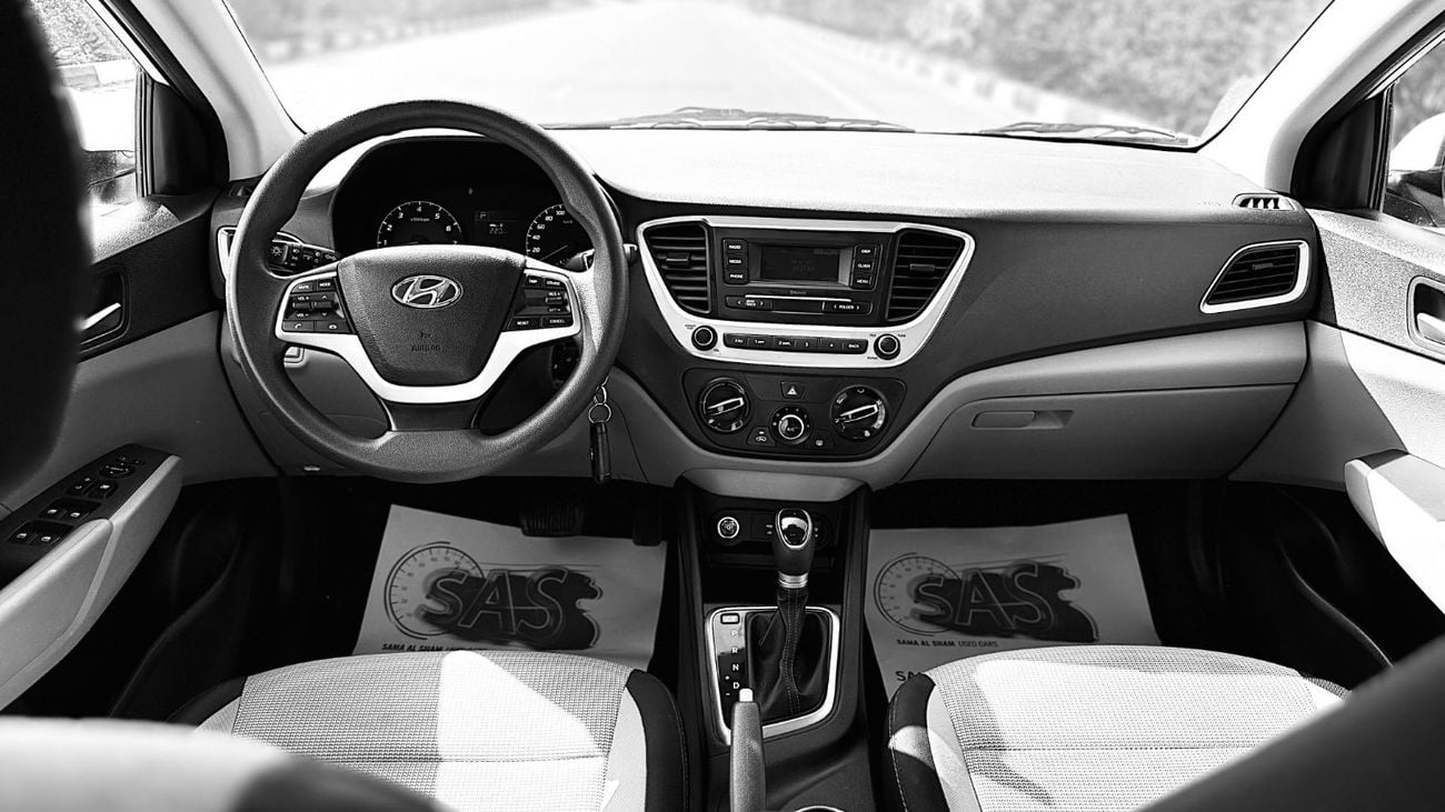 Hyundai Accent Comfort+ 1.5L Comfort+ 1.6L