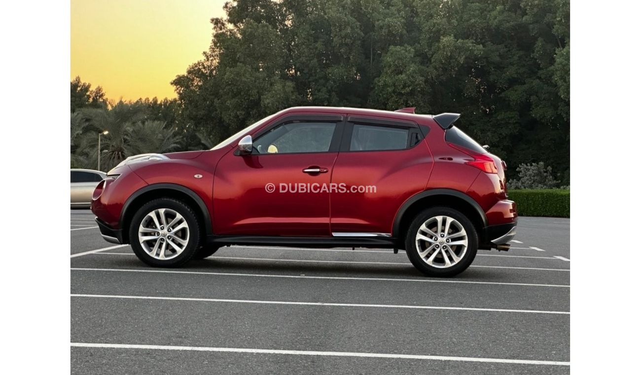 Nissan Juke MODEL 2012 GCC CAR PERFECT CONDITION INSIDE AND OUTSIDE FULL OPTION PANORAMIC ROOF LEATHER SEATS STE