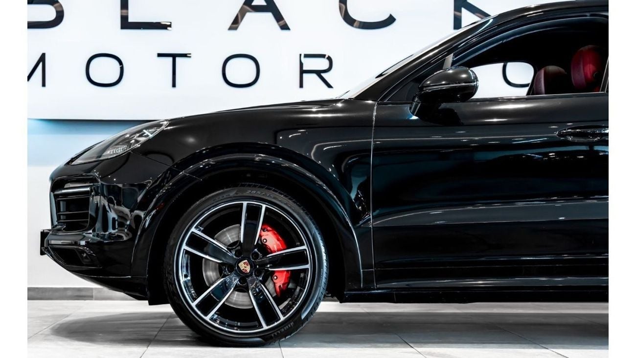بورش كايان 2023 Porsche Cayenne GTS Coupe, 2025 Porsche Warranty, Full Service History, Low KMs, GCC