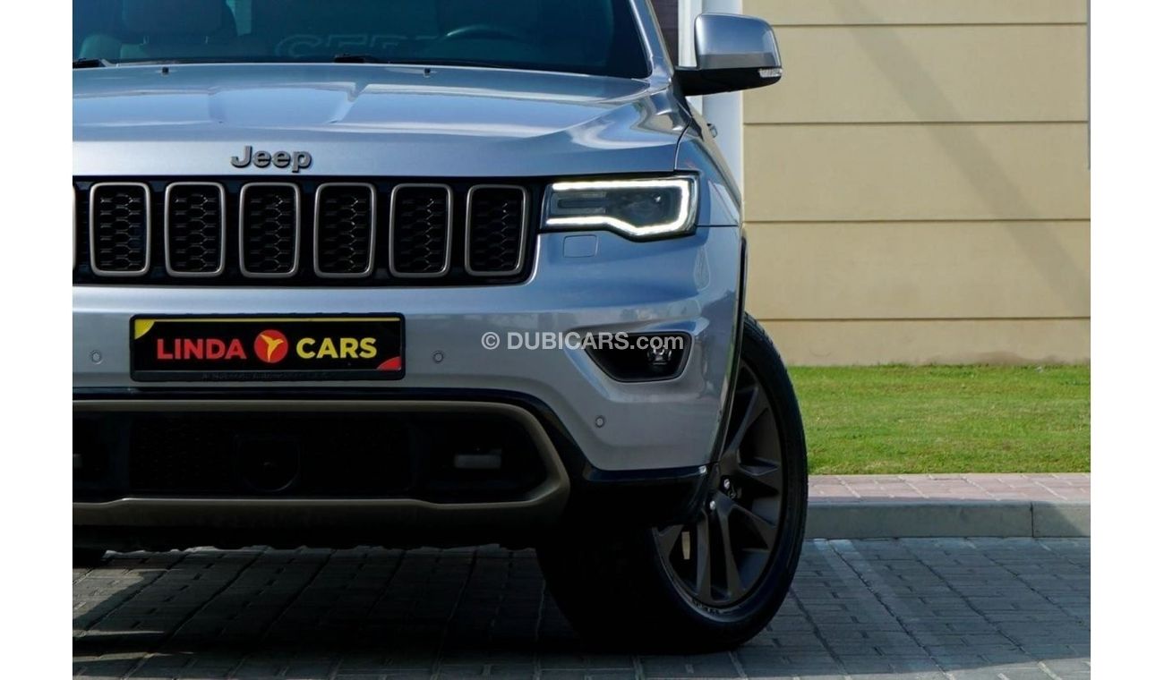 Jeep Grand Cherokee 75 Anniversary Edition WK2