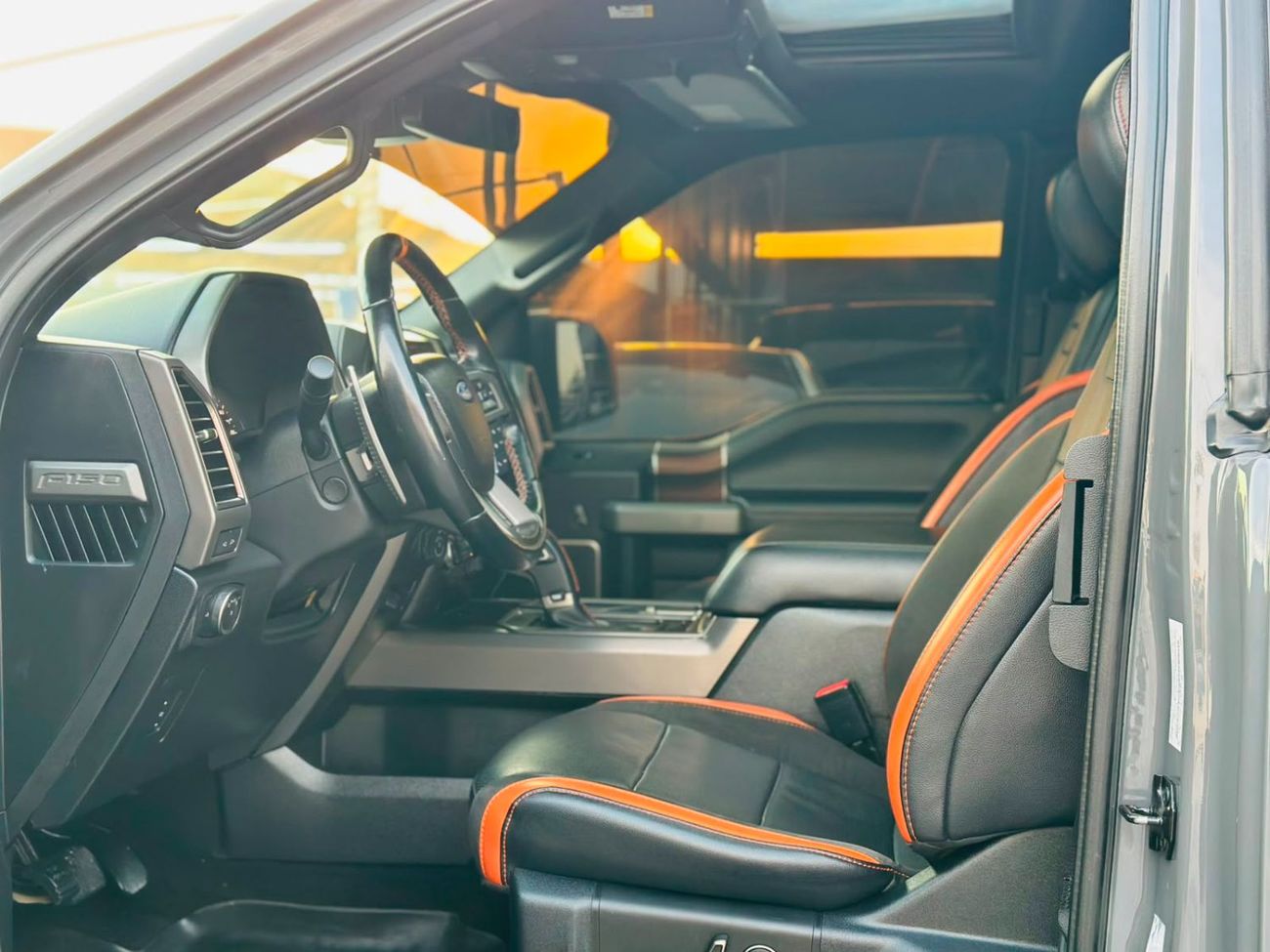 Ford F-150 RAPTOR SUPER CAB