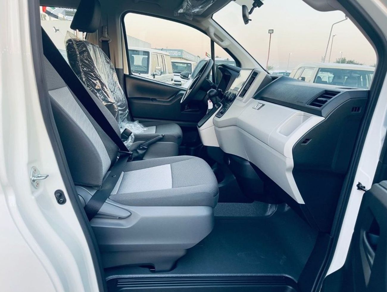 Toyota Hiace 3.5L V6 High Roof Petrol Auutomatic Mid Option 2025 MODEL