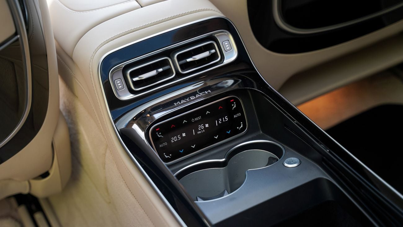 Mercedes Maybach S680 Maybach