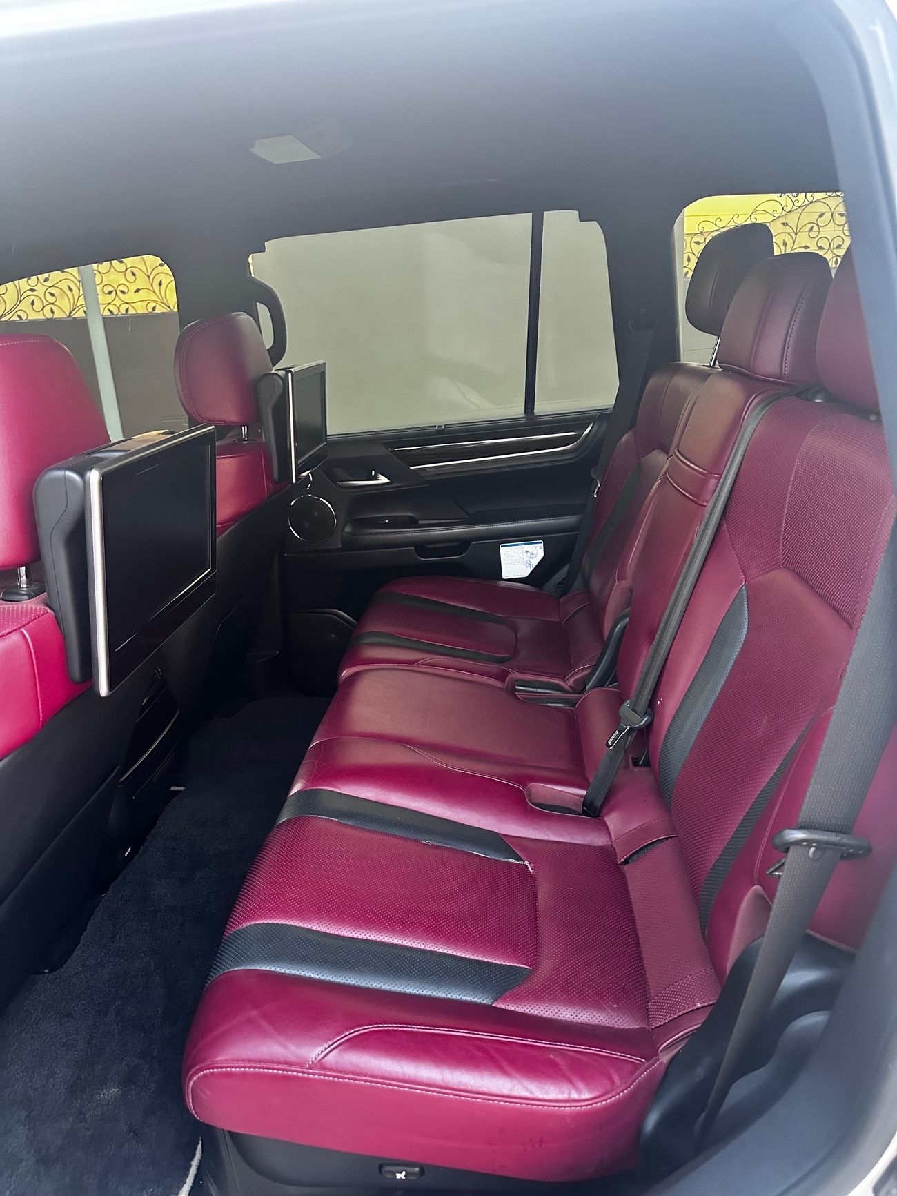 Lexus LX 570 Sport 5.7L