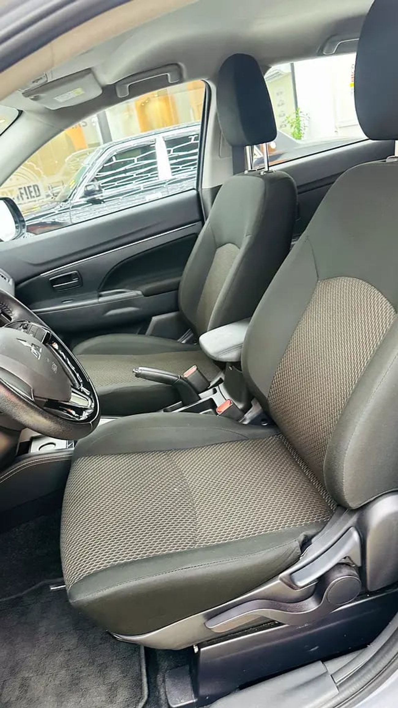 Mitsubishi ASX GLX Highline 2.0L AWD 0% Down Payment | NO CONVENIENCE FEES | Under warranty | Certified Pre-owned l