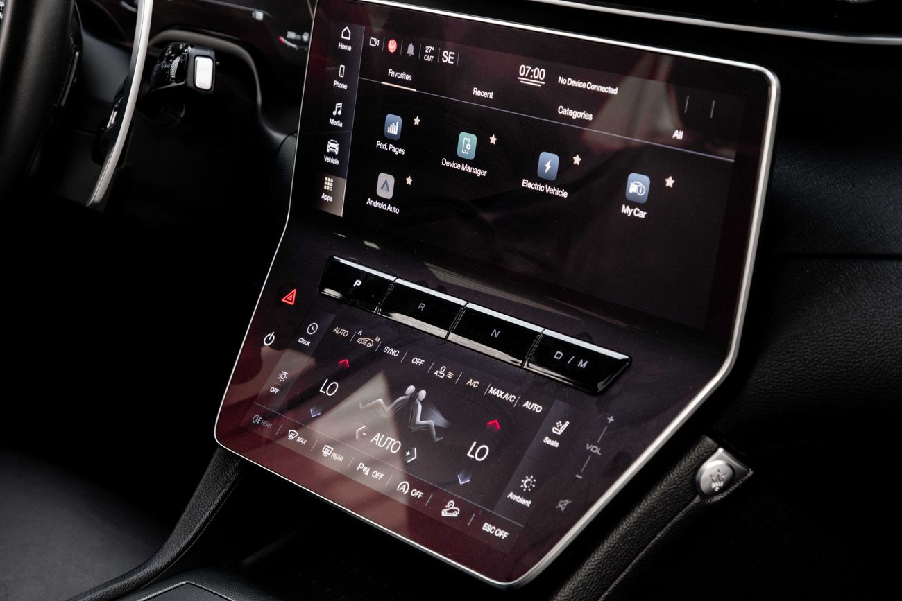 مازيراتي جريكال Grecale GT Hybrid | 3,428 P.M | 0% Downpayment | Maserati Warranty + S/Contract to Oct 2026!