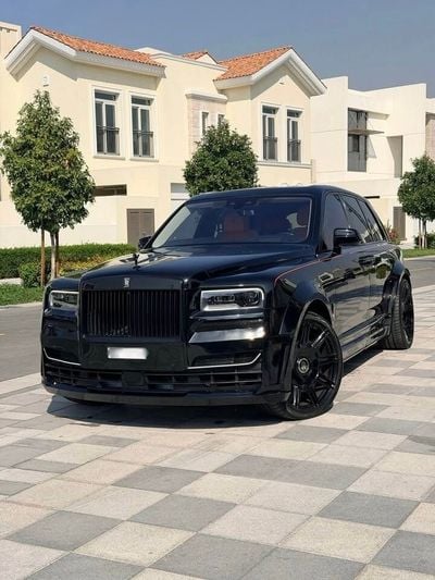 Rolls-Royce Cullinan 6.7L Twin-Turbo (563 HP) Black Badge