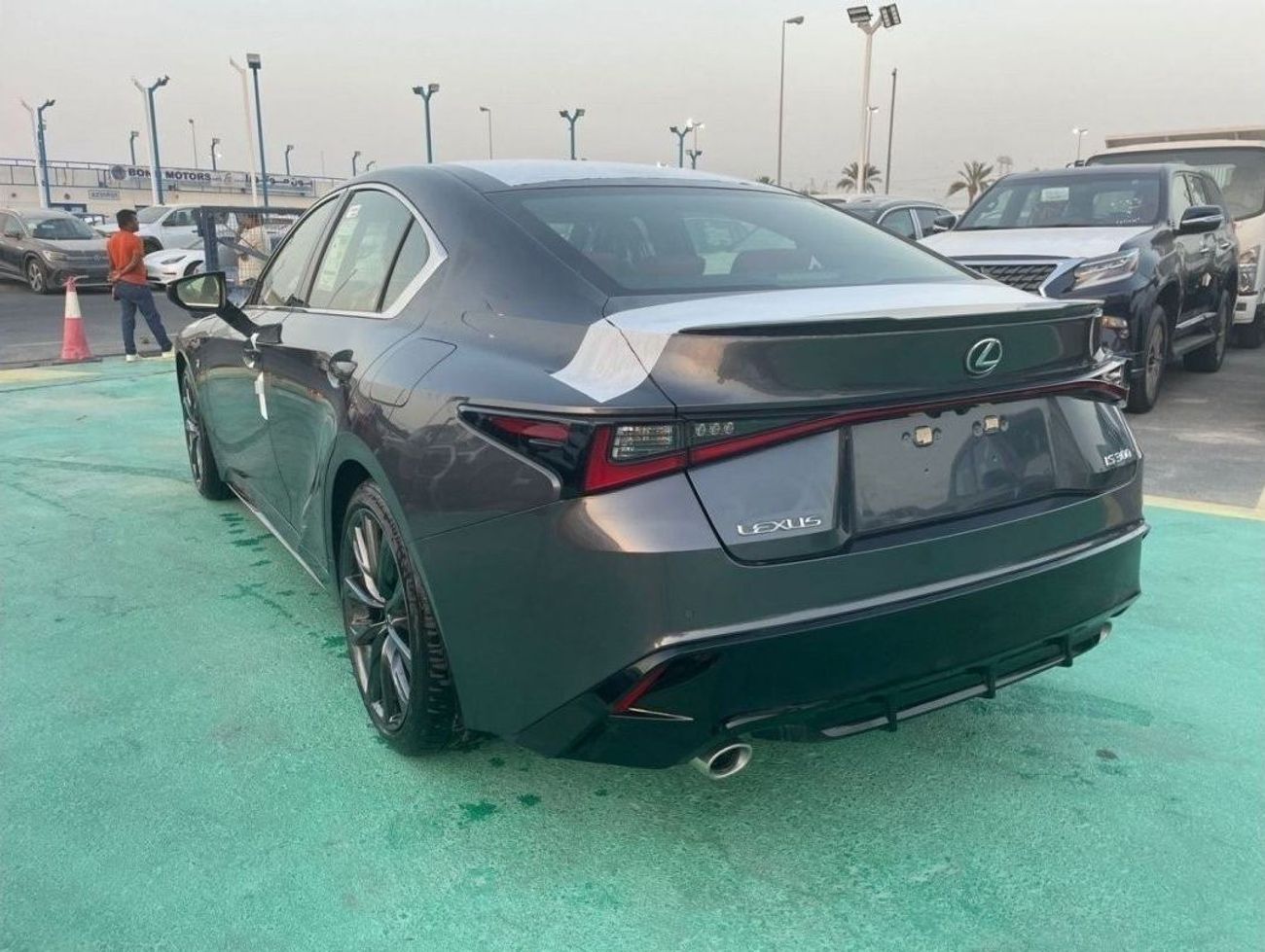 Lexus IS300 f- sport // IS 300 // MODEL 2025