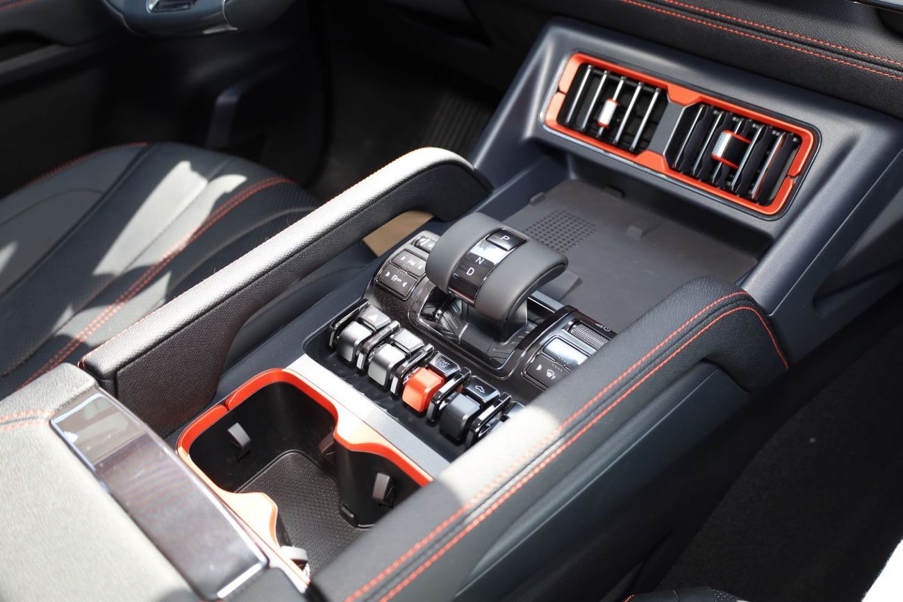 بي واي دي شارك 6 2025 BYD Shark 6 Premium - The Ultimate Hybrid Pickup! Experience the future of off-roading with the