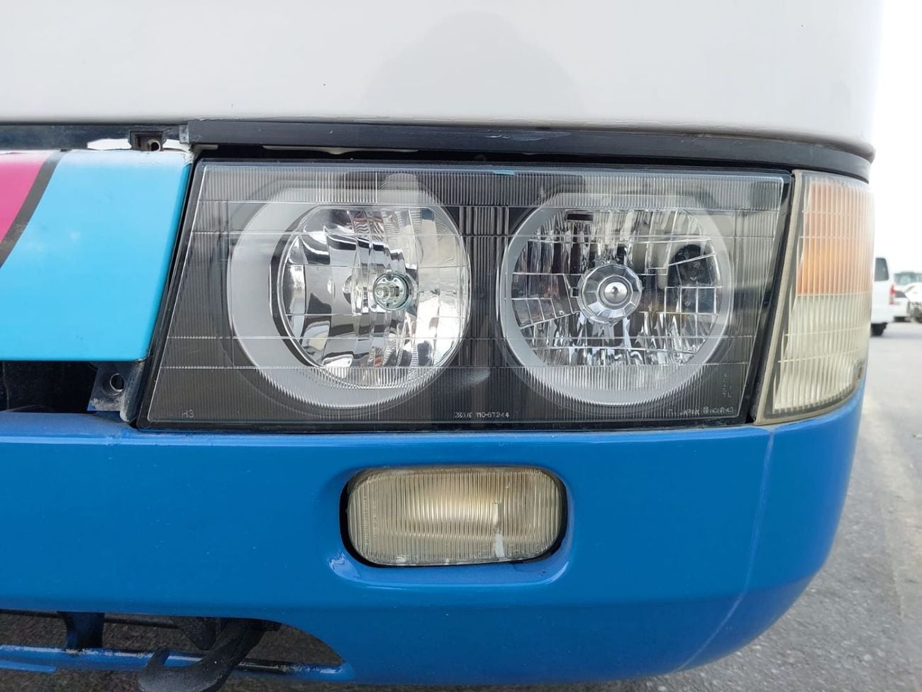 ميتسوبيشي روزا (RAMADAN OFFER) MITSUBISHI ROSA BUS RHD 2003 MODEL 5.2 L DIESEL MANUAL(PM00111)