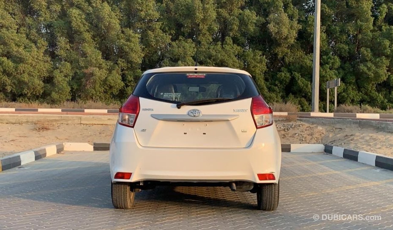 تويوتا يارس Toyota Yaris 2015 SE Ref# 625