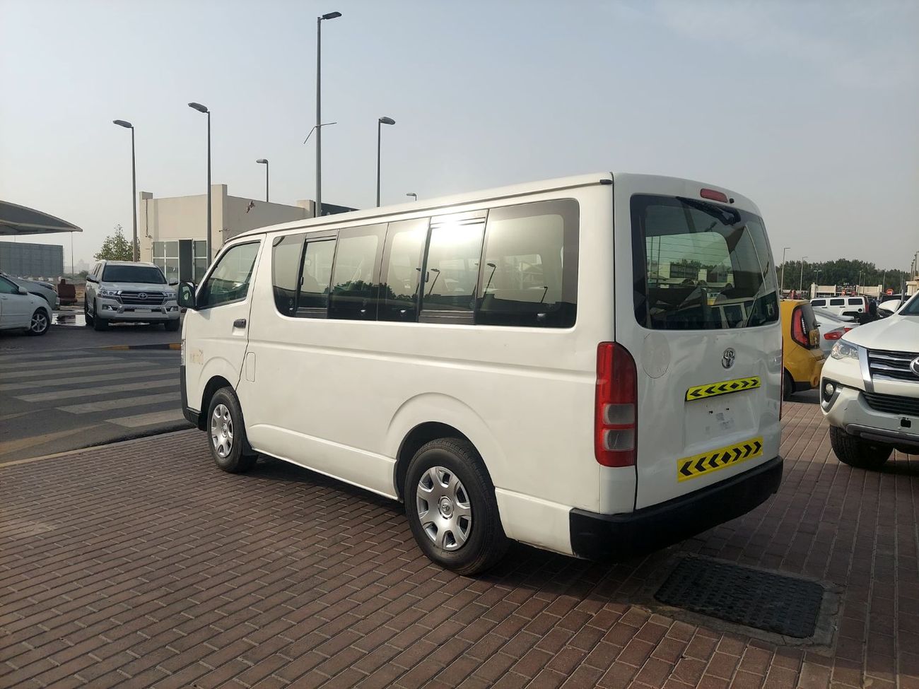 تويوتا هاياس 3.0L DIESEL MANUAL TRANSMISSION