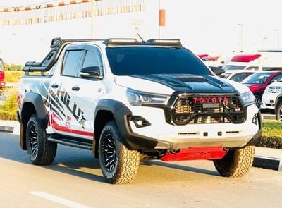 Toyota Hilux GLX 2.7L Double Cab Utility M/T