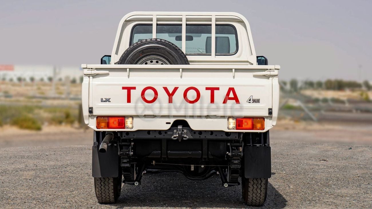 تويوتا Land Cruiser Pickup 70 LX