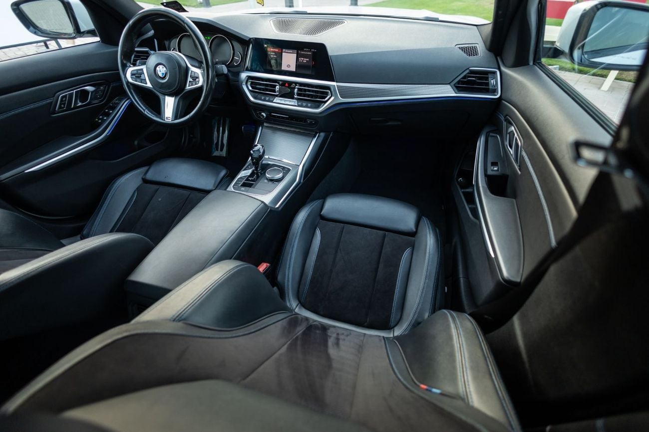 بي أم دبليو 320 M Sport 2.0L