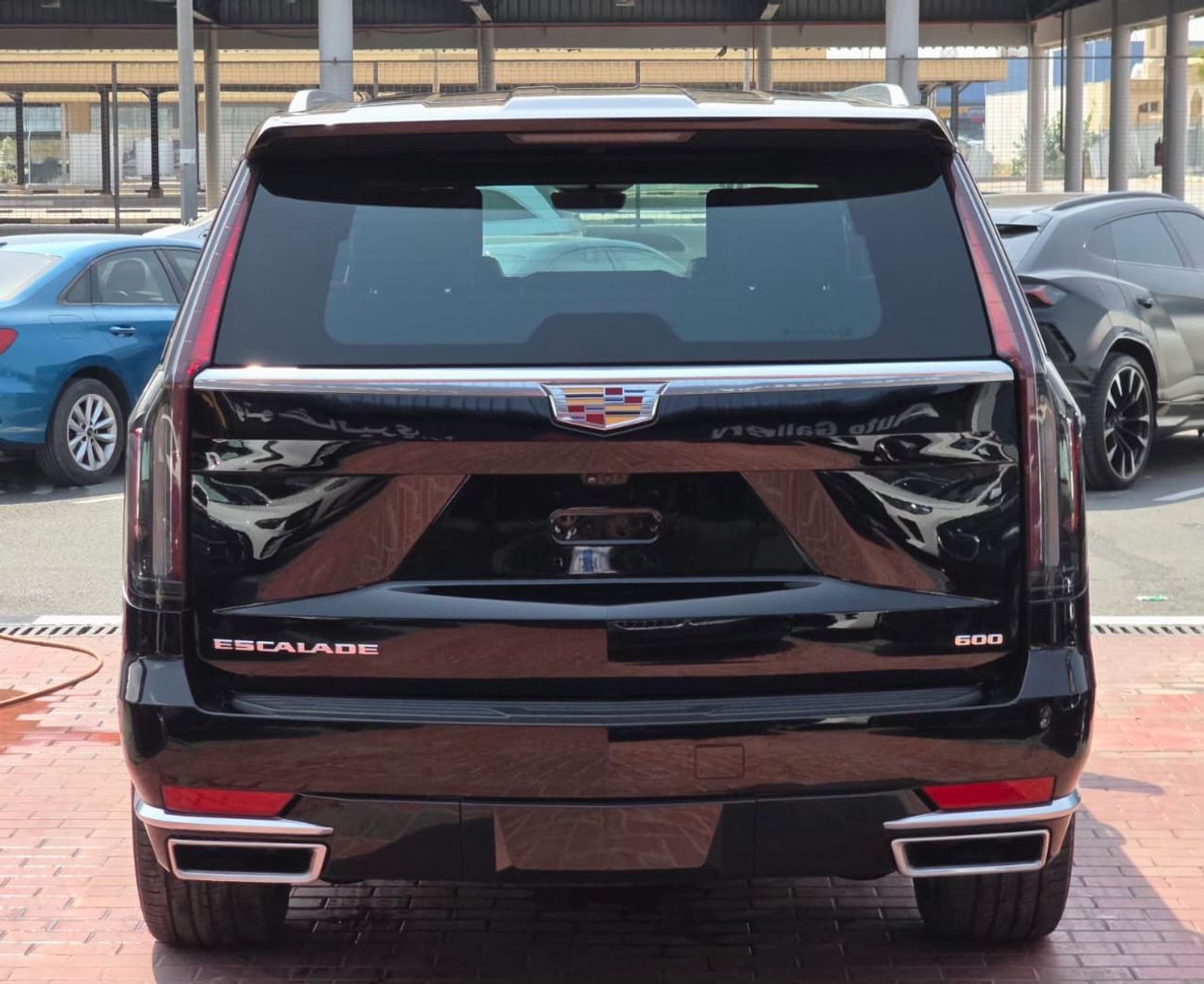 كاديلاك إسكالاد Sport Platinum 6.2L AWD