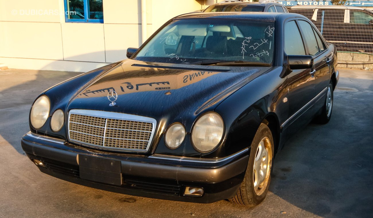 Mercedes-Benz E 320