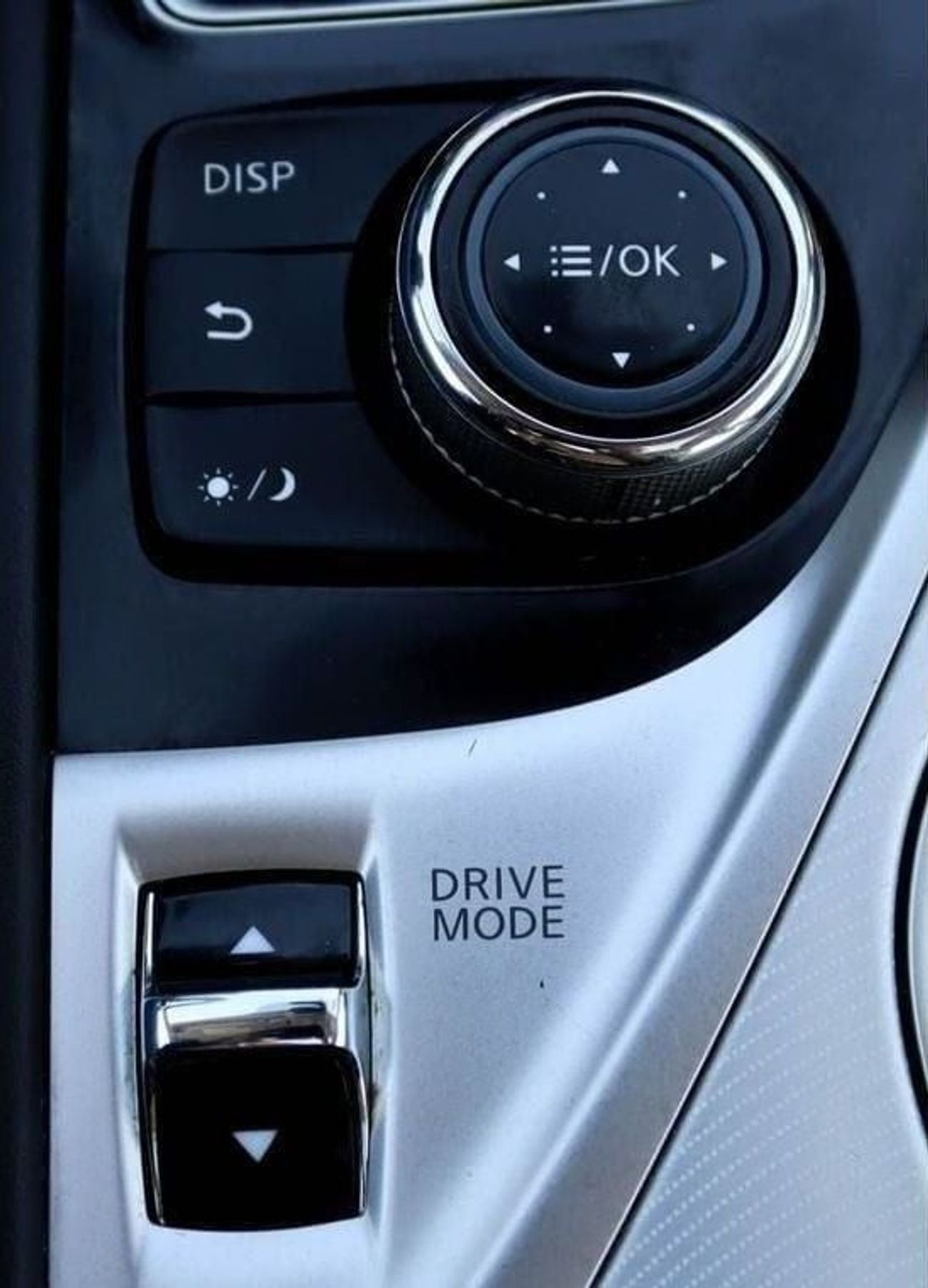 إنفينيتي Q50 إنفينيتي Q50 سبورت (V37) 2021، سيدان بأربعة أبواب، 3 لتر 6 أسطوانات بنزين، أوتوماتيكية، دفع خلفي