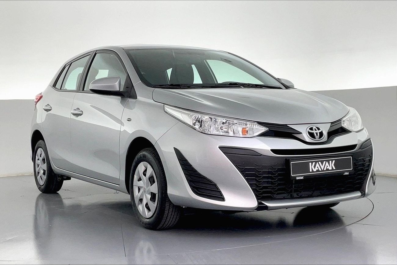 Toyota Yaris SE / E