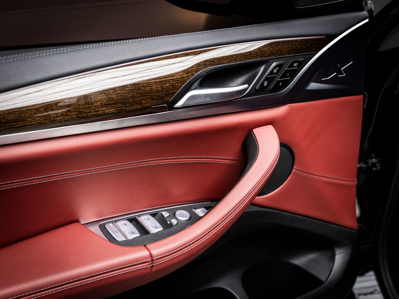 بي أم دبليو X4 xDrive 30i M Sport 2.0L