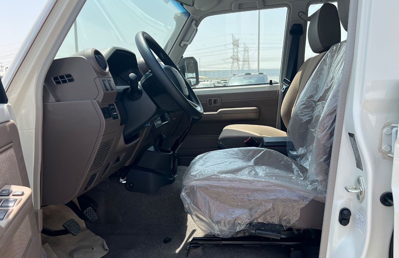 Toyota Land Cruiser LX 4WD GCC Specification