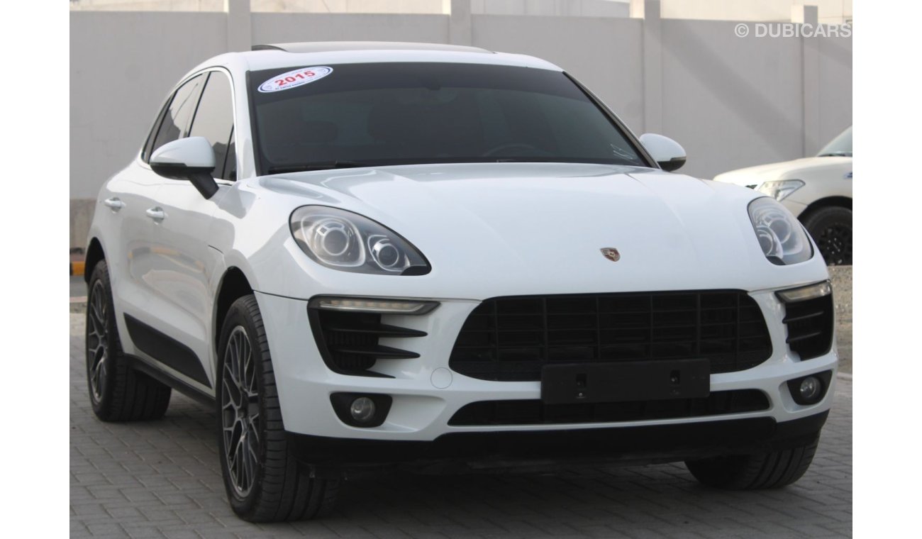 Porsche Macan S PORCHE MACAN S 2015 WHITE FULL OPTION GCC EXCELLENT CONDITION WITHOUT ACCIDENT