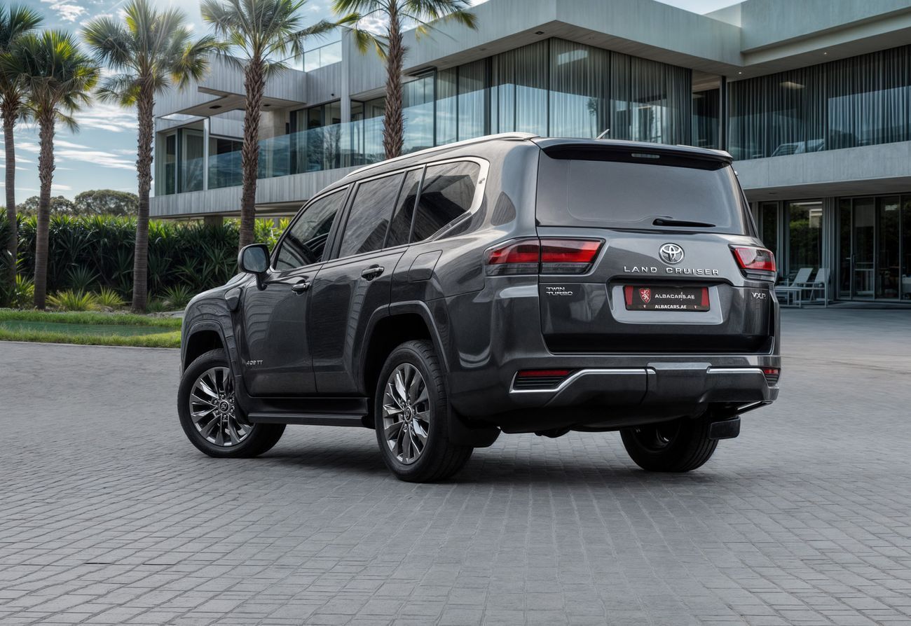 Toyota Land Cruiser Land Cruiser VXR 3.5 TT | 5,875 P.M | 0% Downpayment | AL FUTTAIM WARRANTY