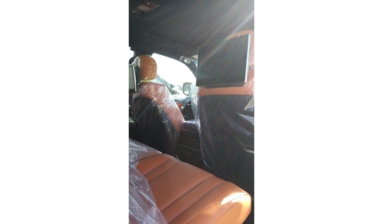 Lexus LX570 5.7L, Alloy Wheels, A/T Platinum, Panoramic View Monitor, Power Rear Door (CODE # LXP2021)