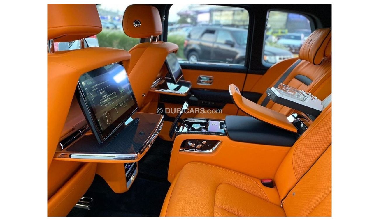 Rolls-Royce Cullinan GCC SPEC UNDER WARRANTY AND SERVICE CONTRACT