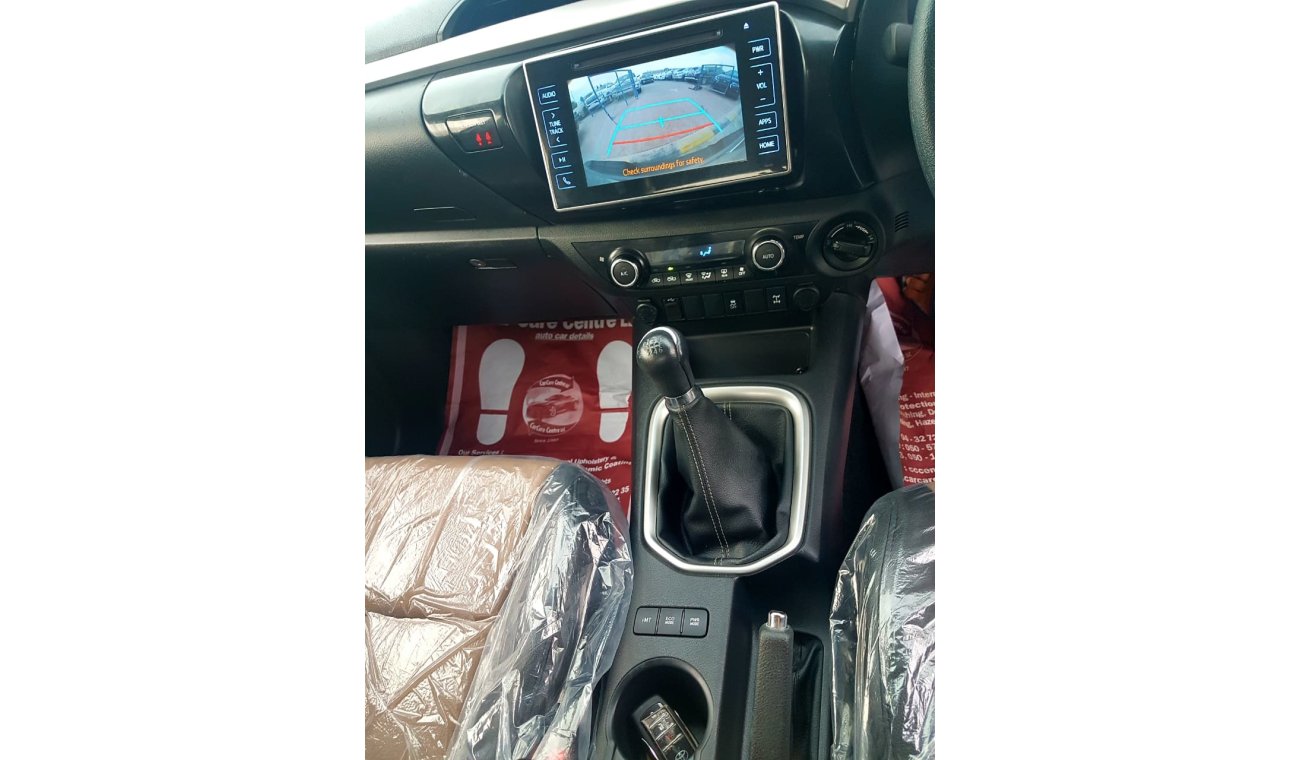 Toyota Hilux SR5 RIGHT HAND DRIVE DIESEL FULL OPTION