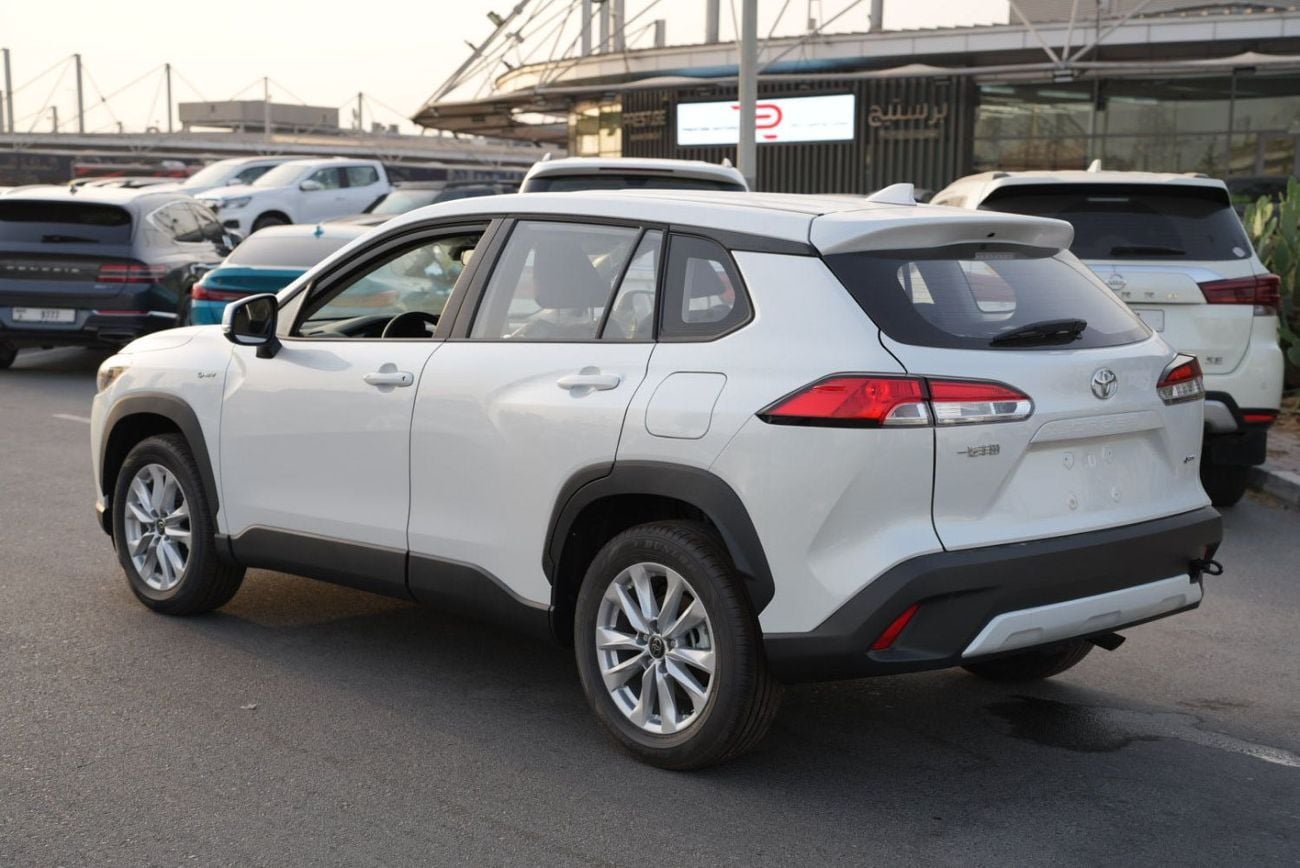 تويوتا كورولا كروس LE HEV TOYO-TA Corolla Cross