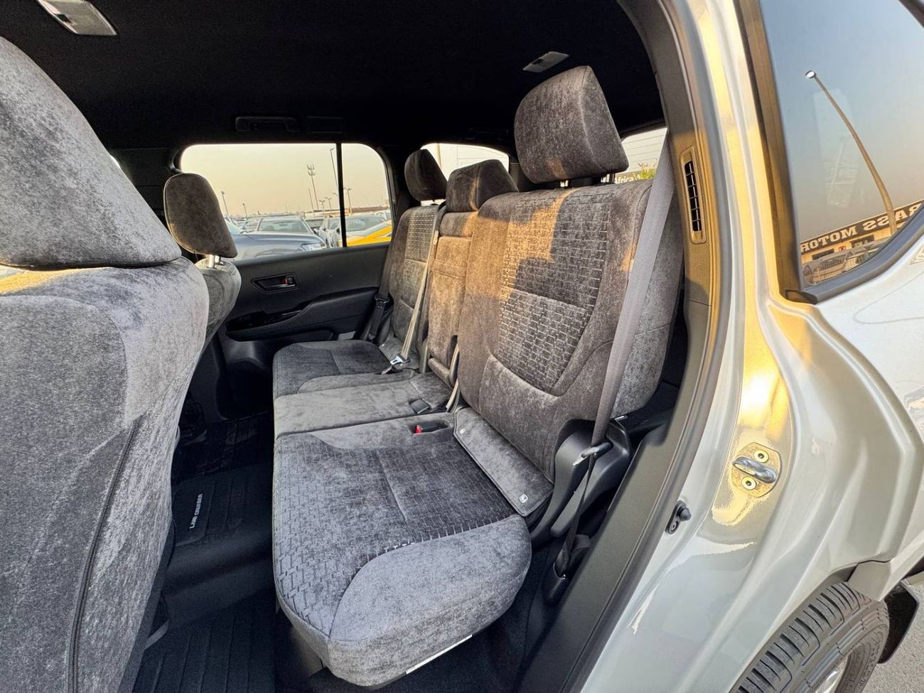 Toyota Land Cruiser 300 GXL RHD 2025 DIESEL 3.3L V6 TWIN TURBO 7-Seats 4X4 0KM