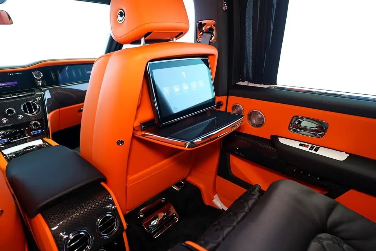 Rolls Royce Cullinan BLACK BADGE | DUALITY SEATS | CURTAINS