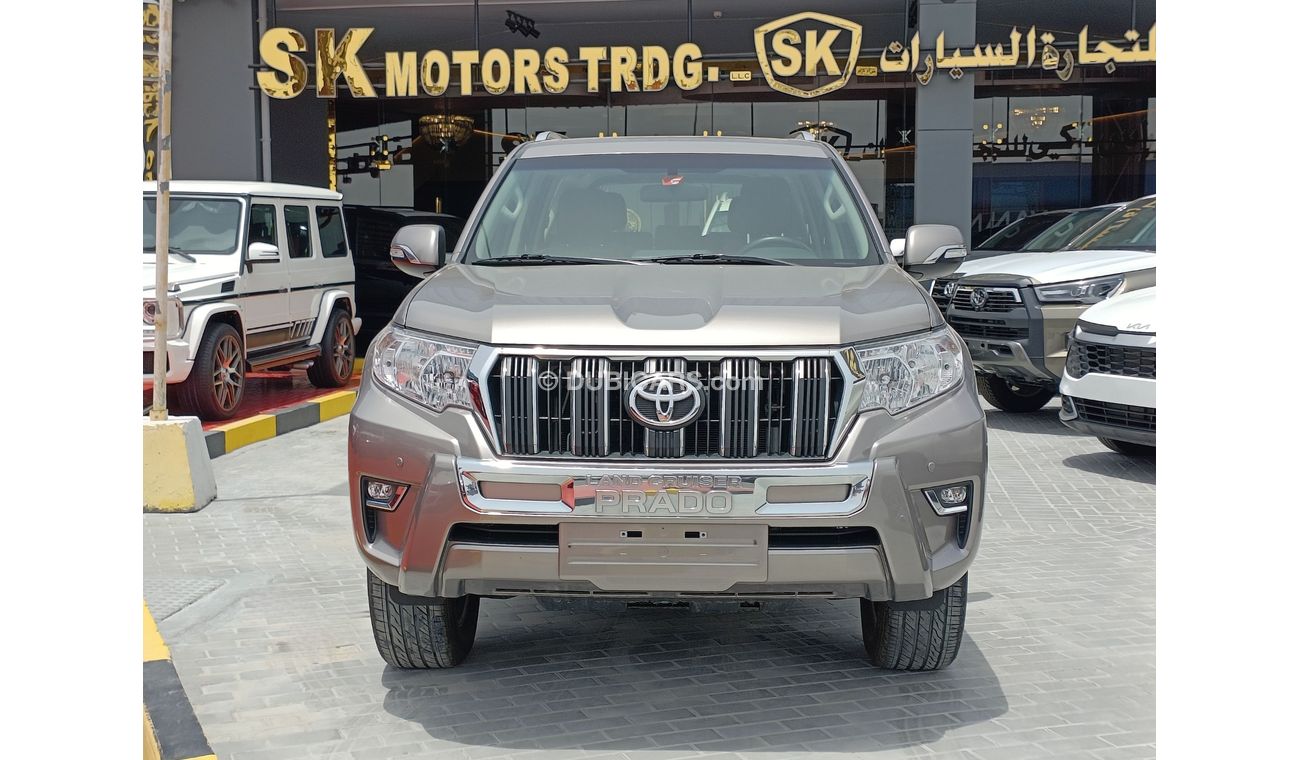 Toyota Prado VXR / V4 / 2.7L /  GCC / RTA PASS / NON ACCIDENT / ORIGINAL MILEAGE/  (LOT # 10676)