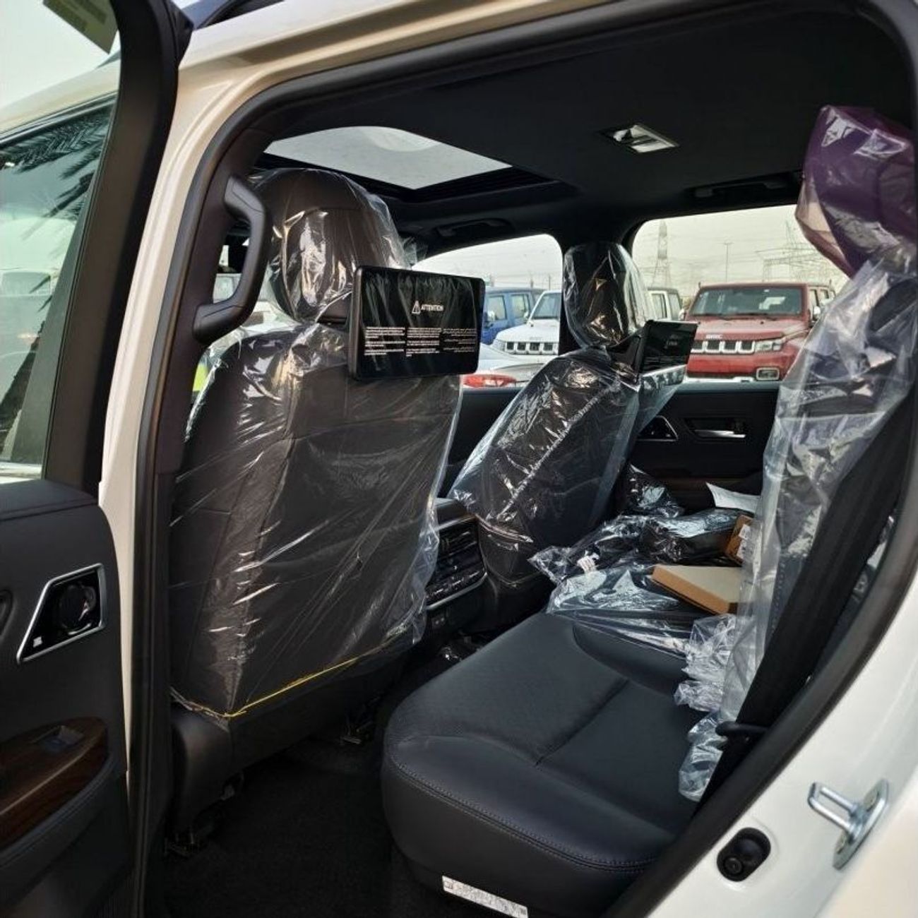 Toyota Land Cruiser 2024 LC300 3.5L VX+ V6 European Spec